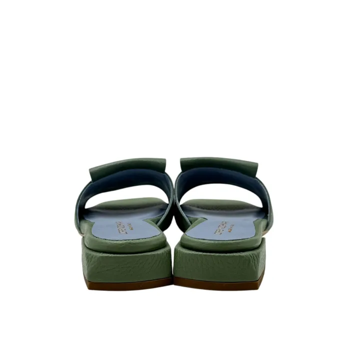 Ciabatta Lorenzo Mari In Pelle Martellata Verde Menta, Accessorio Oro Tacco 3 cm art. Samu Mag 51, foto 3 di 5