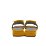Ciabatta Lorenzo Mari In Pelle Martellata Giallo Ananas, Accessorio Oro Tacco 3 cm art. Samu Mag 51 - immagine 5