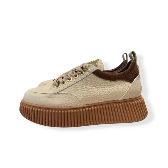 Sneakers Lorenzo Mari in Pelle Grenoble Avorio e Dettagli Testa di Moro art. Sally 26, foto 4 di 5