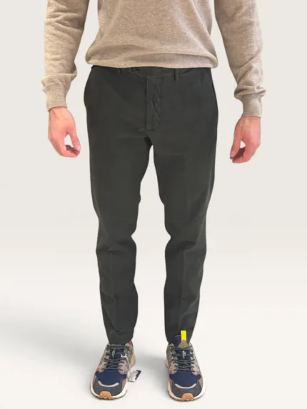 Pantalone Tasca a Filo Michael Coal Brad In Caldo Cotone Verde Militare One More Size art. MCBRAOMS2505F26C Capri