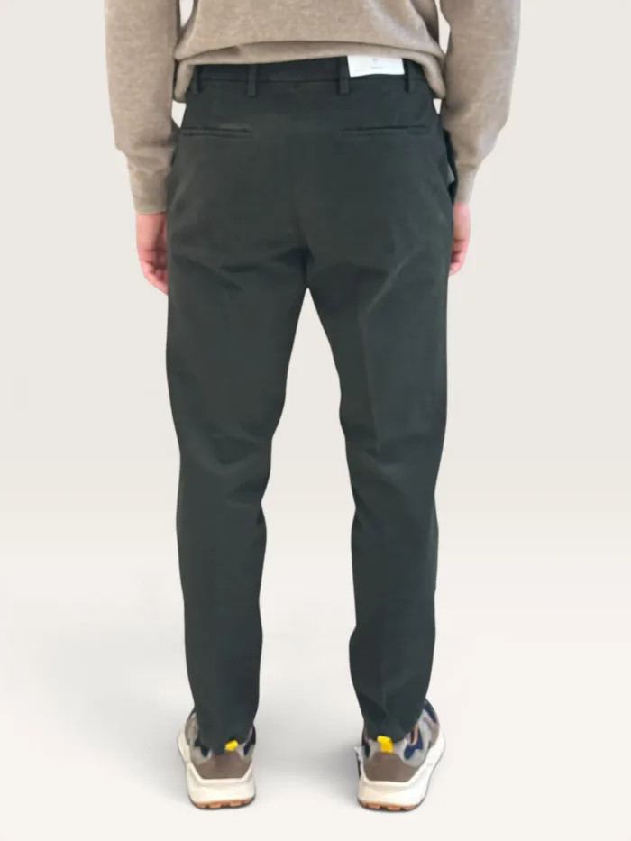 Pantalone Tasca a Filo Michael Coal Brad In Caldo Cotone Verde Militare One More Size art. MCBRAOMS2505F26C Capri, foto 3 di 3