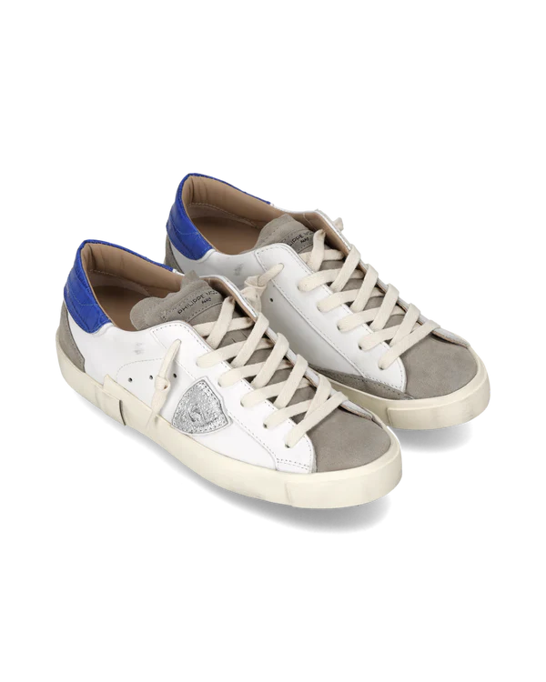 Sneakers Donna Paris Prsx Philippe Model in Pelle Bianca, Linguetta in Camoscio e Spoiler Bluette art. PRLD VXC2, foto 2 di 5