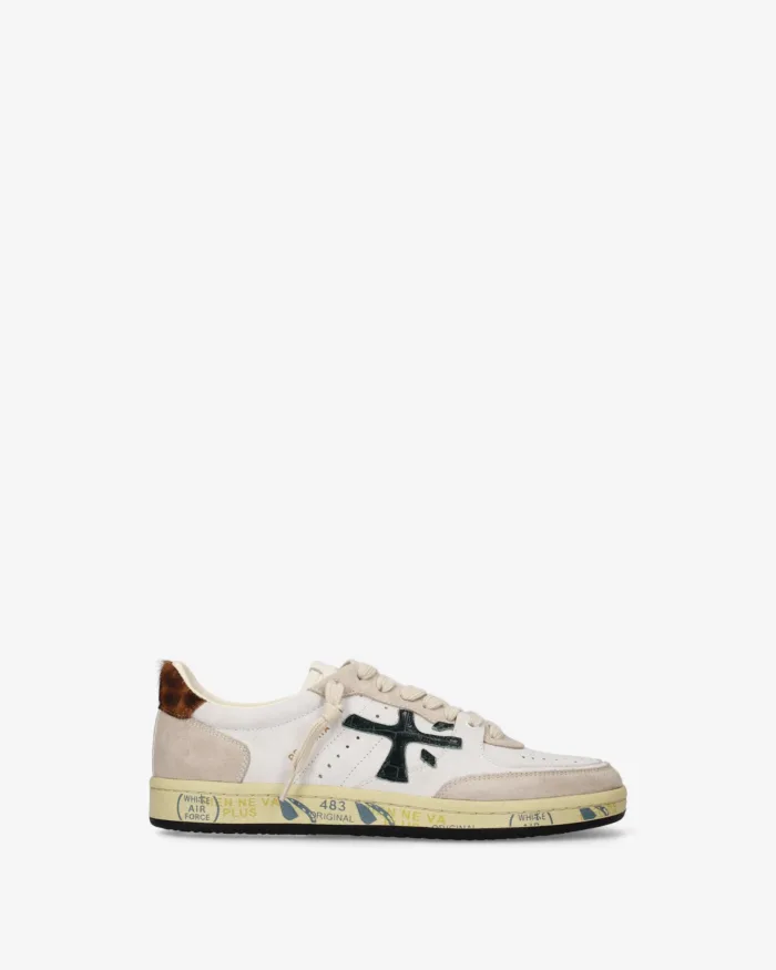 Sneakers Premiata Donna in Pelle Bianca e Camoscio Tortora Dettagli Verdi art. Bskt Clayd 8472, foto 1 di 5
