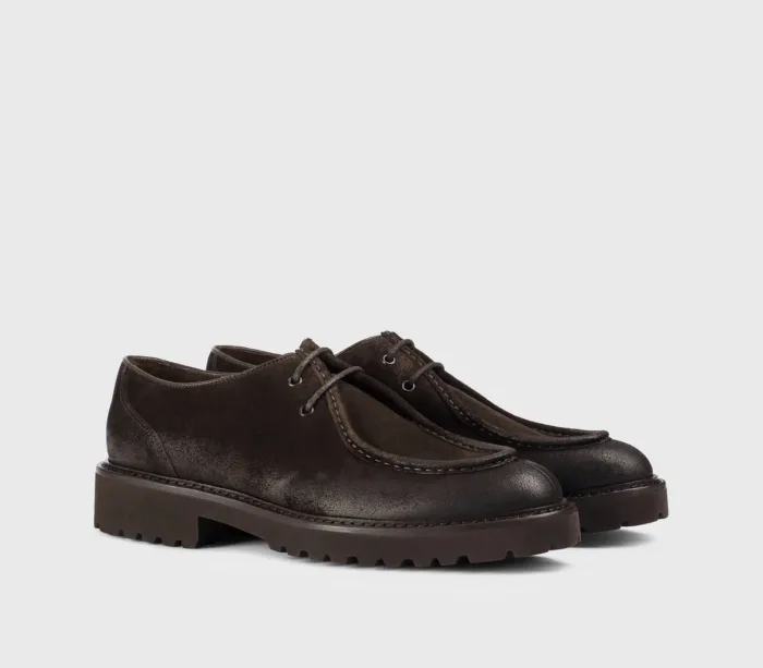 Stringata Derby a Due Fori Uomo Doucal's In Suede Marrone "Terre" con Fondo Gomma Art. DU2737PHILUF205TM23, foto 3 di 4