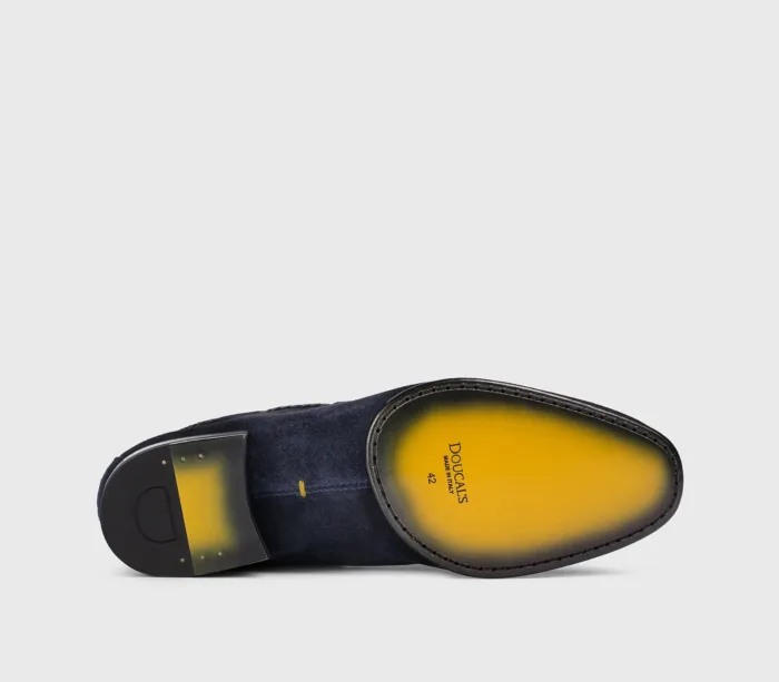 Mocassino Uomo Doucal's In Camoscio Blu con Fondo Cuoio e Lacci Intrecciati Art. DU3521TAORUZ274NB22, foto 3 di 4