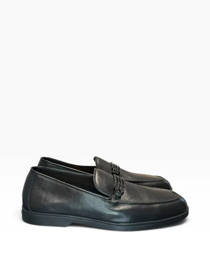 Mocassino Uomo Doucal's In Pelle Nera con Fondo Gomma in Tinta Art. DU3513NWMAUY214NN00